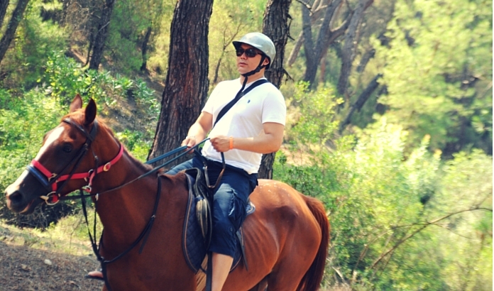 Прогулка на лошадях в Кемере 